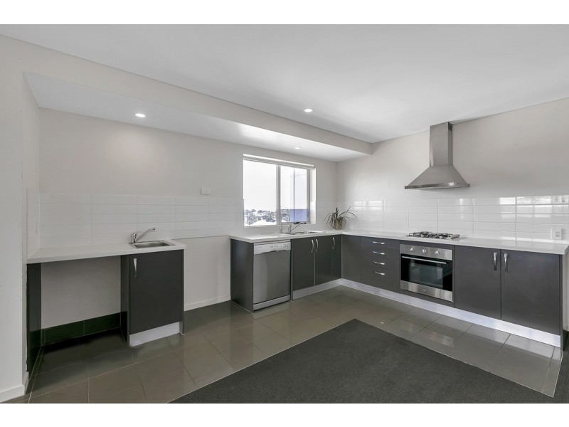 21/32-36 Riverside Street, Mawson Lakes SA 5095