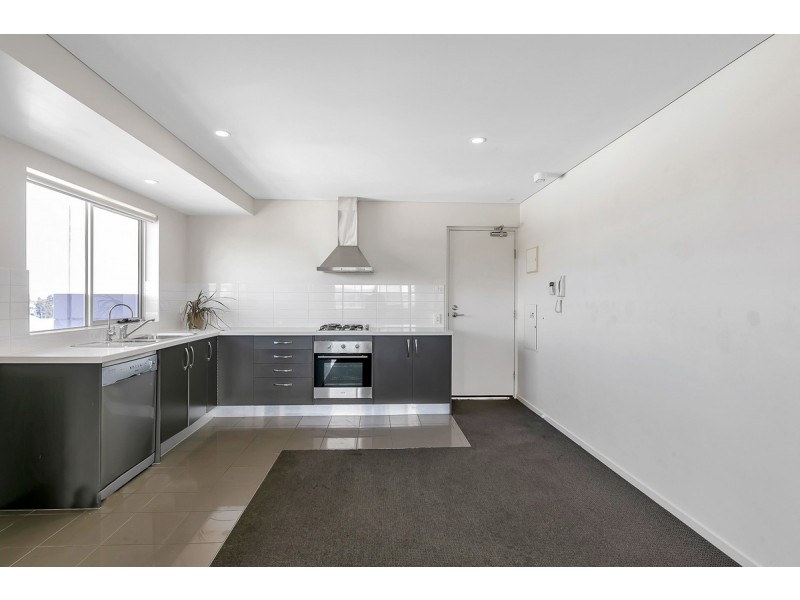 21/32-36 Riverside Street, Mawson Lakes SA 5095