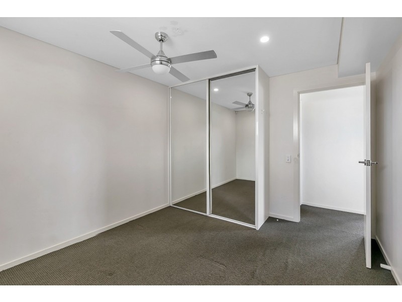 21/32-36 Riverside Street, Mawson Lakes SA 5095