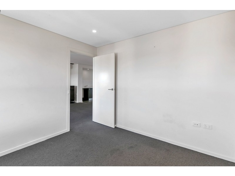 21/32-36 Riverside Street, Mawson Lakes SA 5095