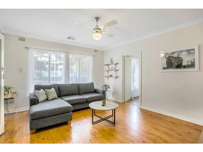 5 McMahon Avenue, Para Hills SA 5096