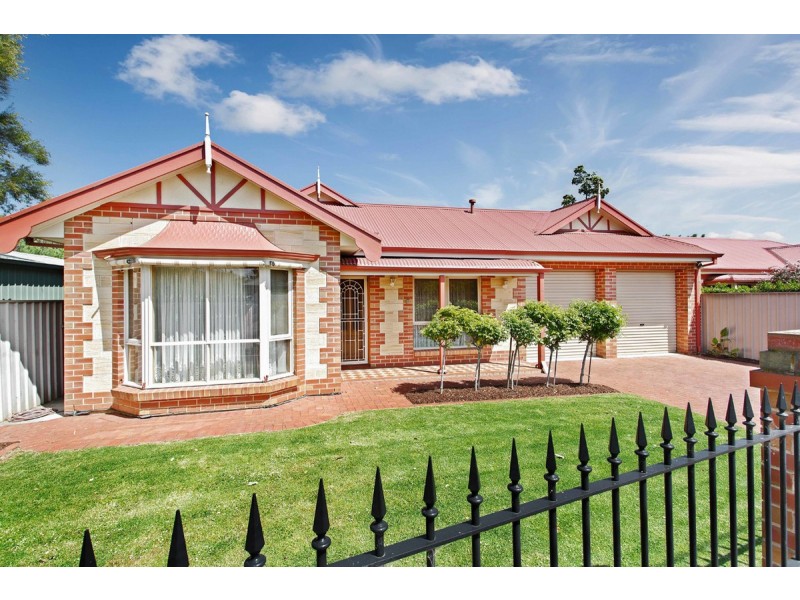 1b Phillip Place, Vale Park SA 5081