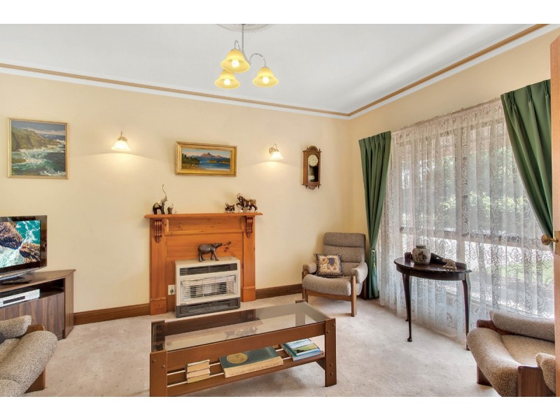 1b Phillip Place, Vale Park SA 5081