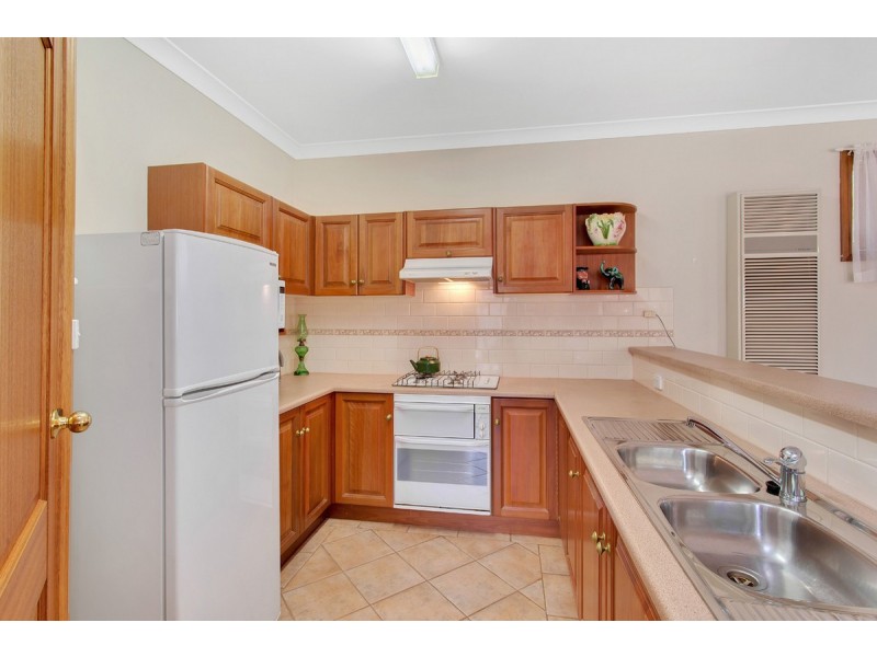 1b Phillip Place, Vale Park SA 5081