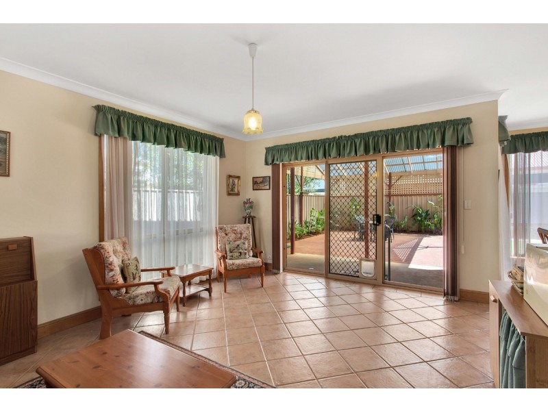 1b Phillip Place, Vale Park SA 5081