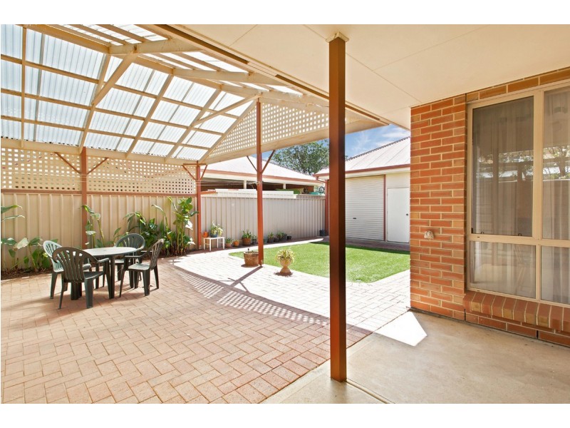 1b Phillip Place, Vale Park SA 5081