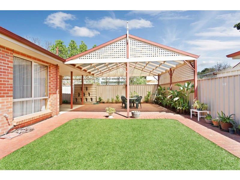 1b Phillip Place, Vale Park SA 5081