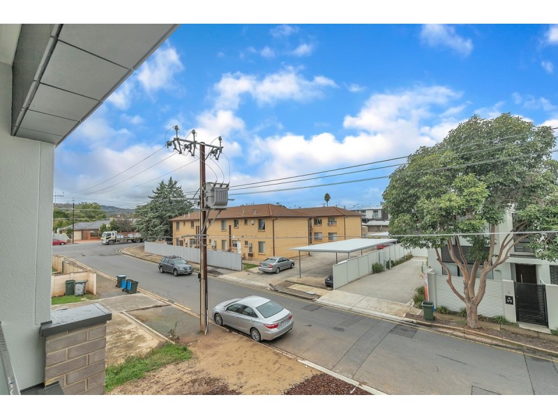 1B Mines Road, Campbelltown SA 5074