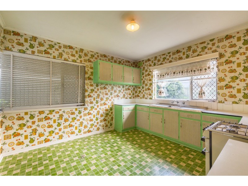 11 Eileen Street, Modbury SA 5092