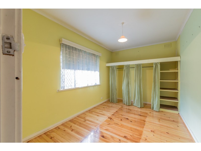 11 Eileen Street, Modbury SA 5092