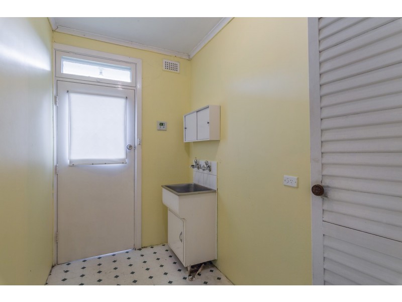 11 Eileen Street, Modbury SA 5092