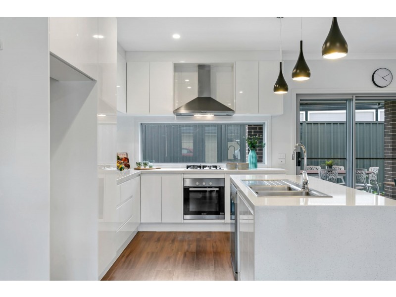 2C Parslow Road, Marion SA 5043