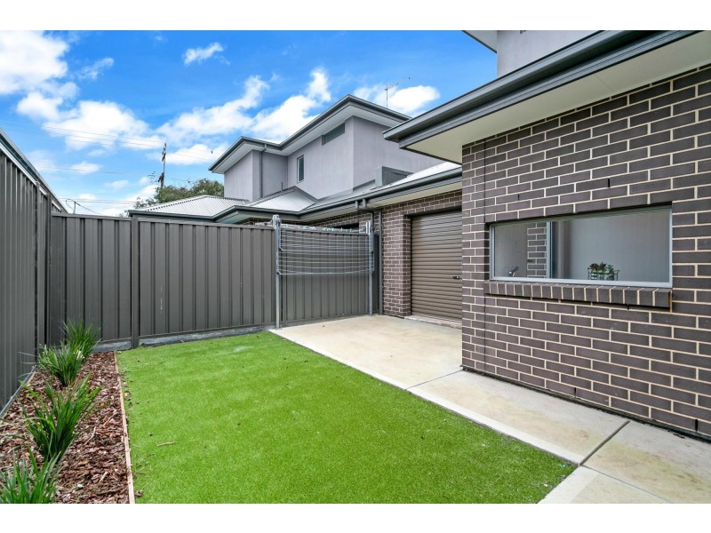 2C Parslow Road, Marion SA 5043