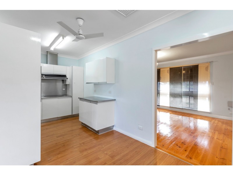 27 Esperance Terrace, Valley View SA 5093