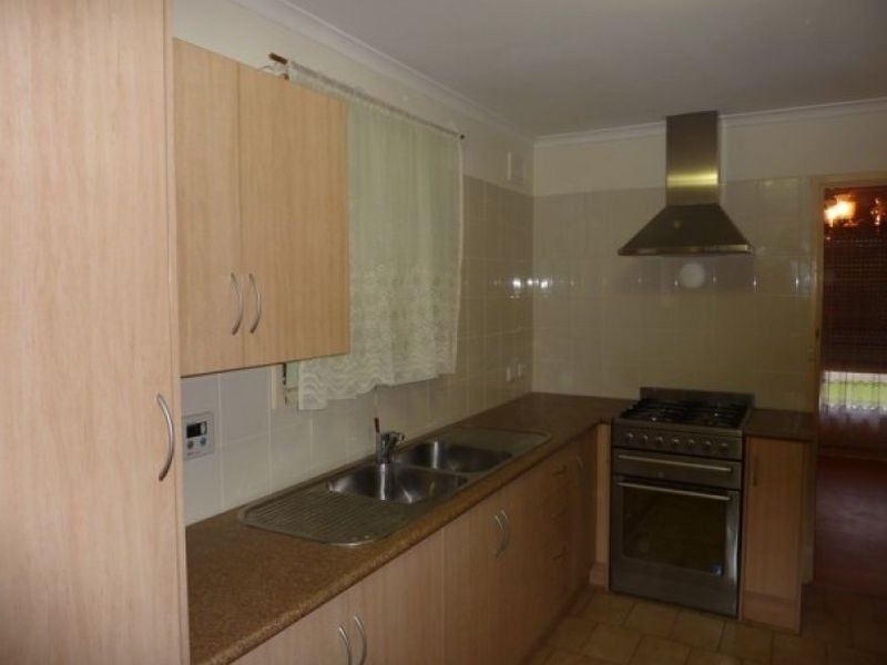 2 Inderi Street, Gepps Cross SA 5094