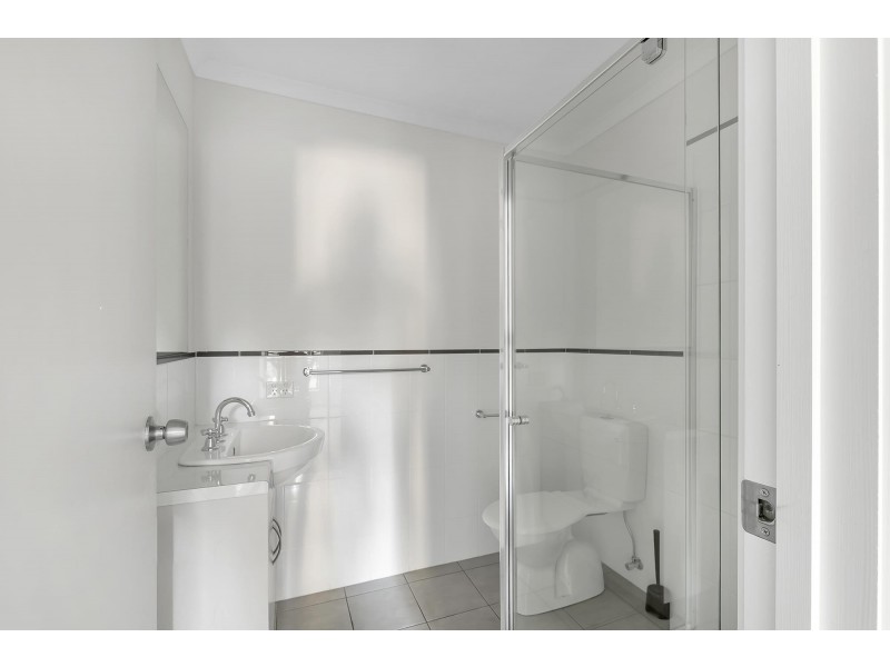 3/2 May Avenue, Modbury SA 5092