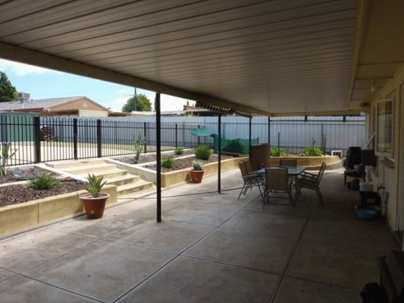 10 Pleasant Grove, Holden Hill SA 5088