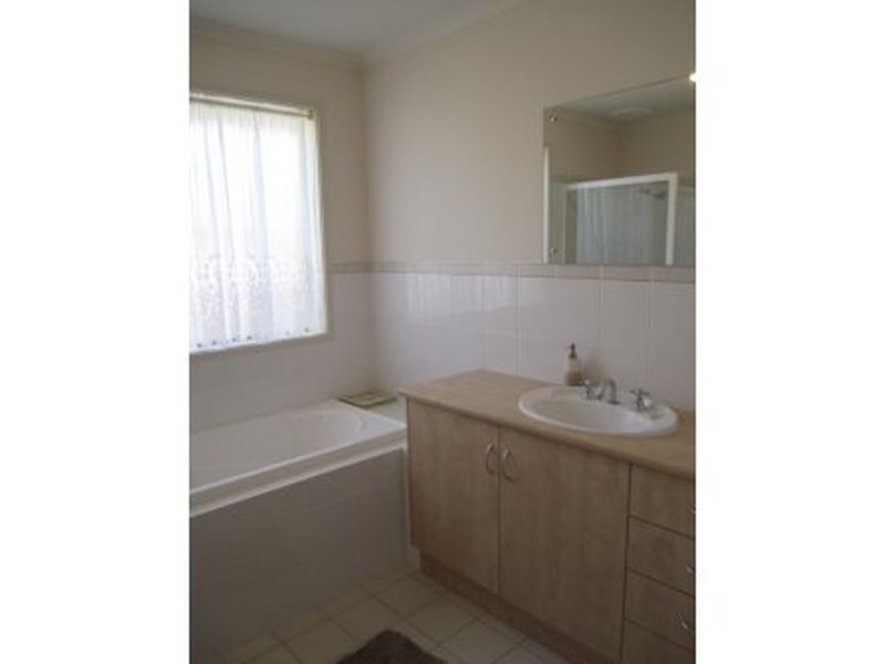 6 Warramunga Street, Greenacres SA 5086