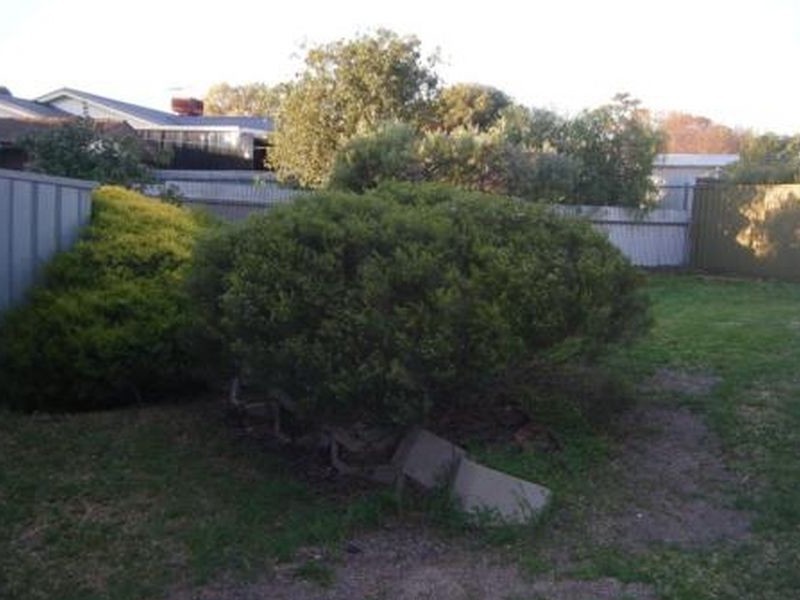 13 De Sassenay Crescent, Modbury Heights SA 5092