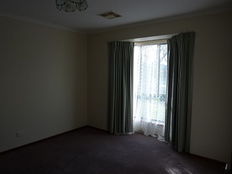 2 Temple Court, Oakden SA 5086