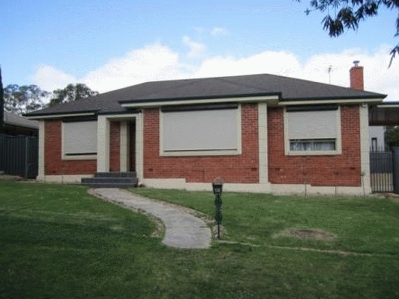 15 Barns Avenue, Highbury SA 5089