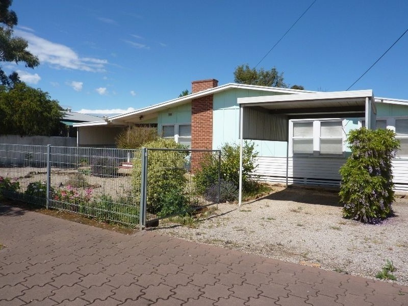 17 Redward Avenue, Greenacres SA 5086