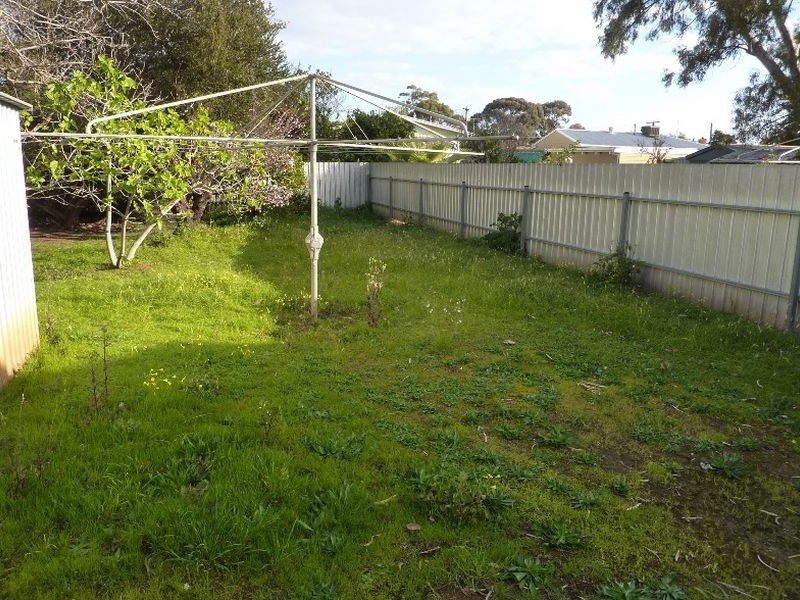 17 Redward Avenue, Greenacres SA 5086