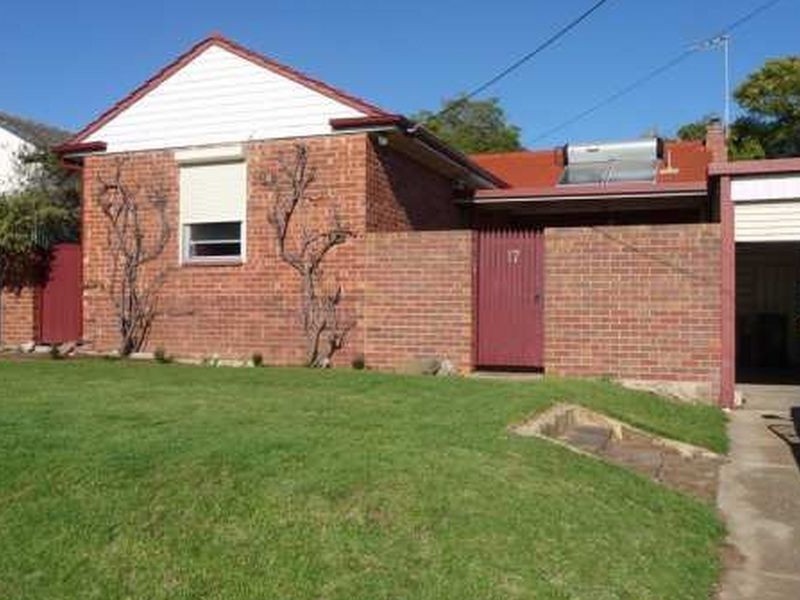 17 Fairview Terrace, Clearview SA 5085