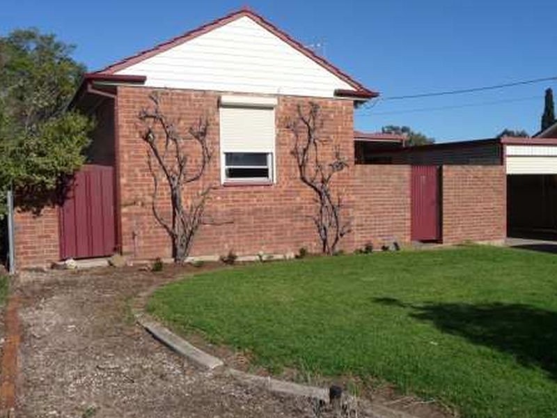 17 Fairview Terrace, Clearview SA 5085