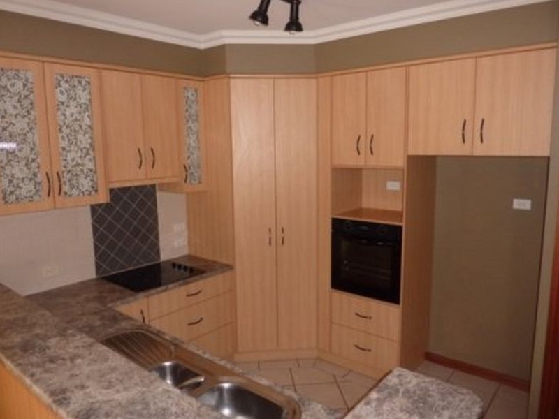 3 Antigua Court, Mawson Lakes SA 5095