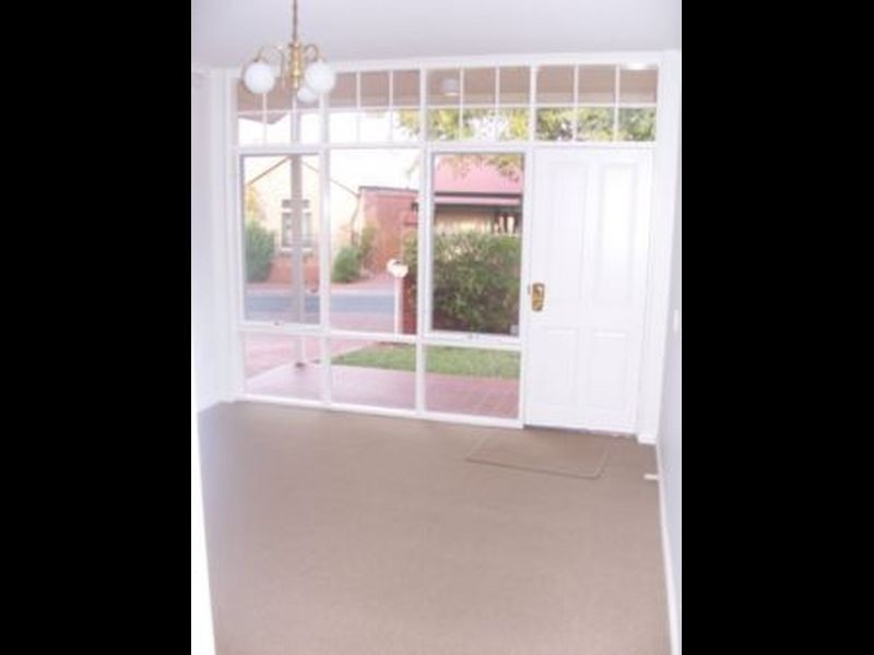 2 Francis Ridley Circuit, Brompton SA 5007