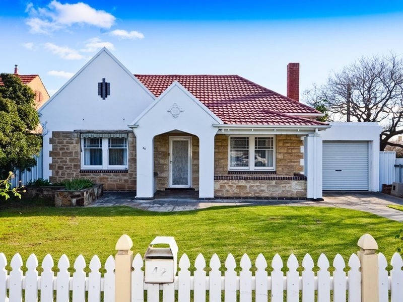 42 Hampstead Road, Broadview SA 5083