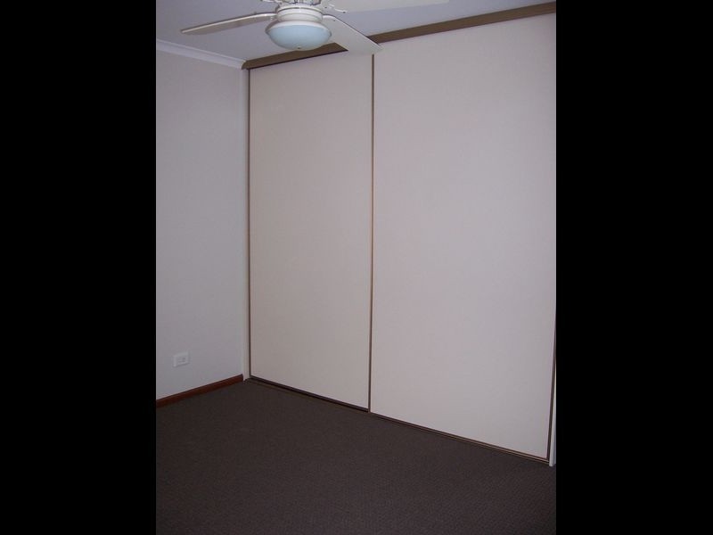 27 Maidos Grove, Valley View SA 5093