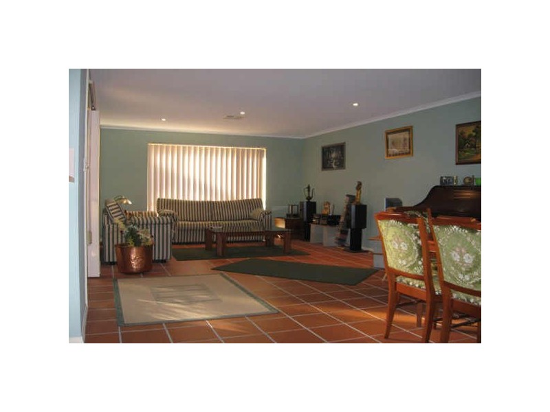 12 Greys Court, Oakden SA 5086