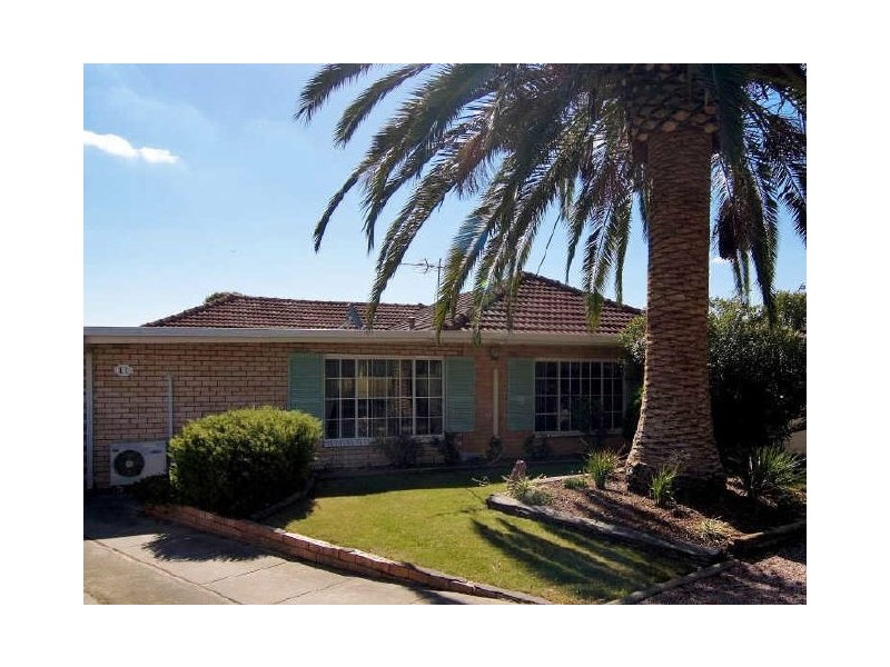 11 Montrose Avenue, Para Hills SA 5096