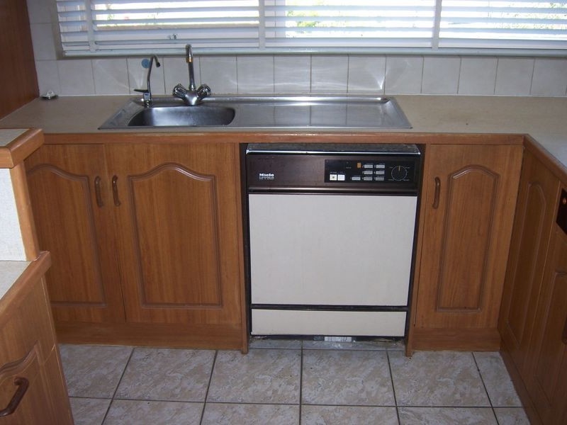 25 Abelia Avenue, Flinders Park SA 5025