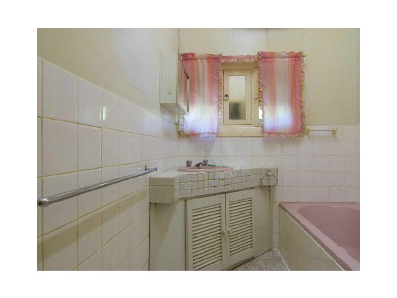 15 Redford Street, Vale Park SA 5081