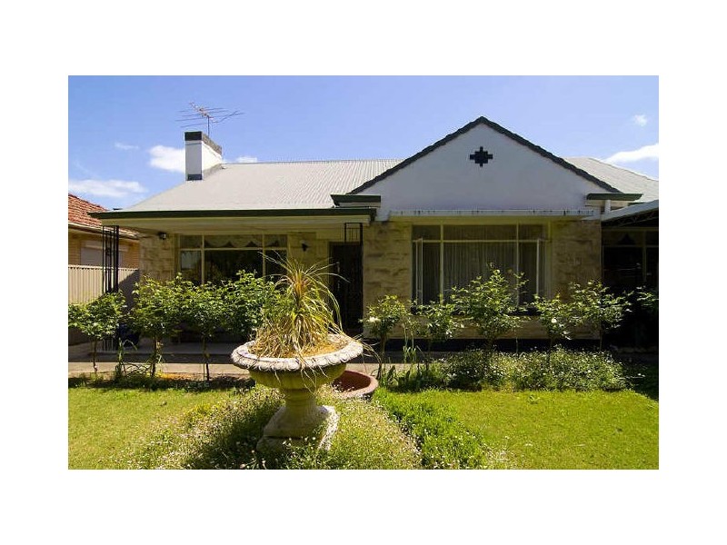 46 Tenth Avenue, St Peters SA 5069