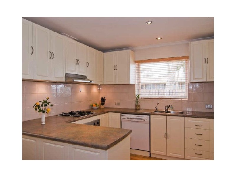 5 Golden Court, Paralowie SA 5108