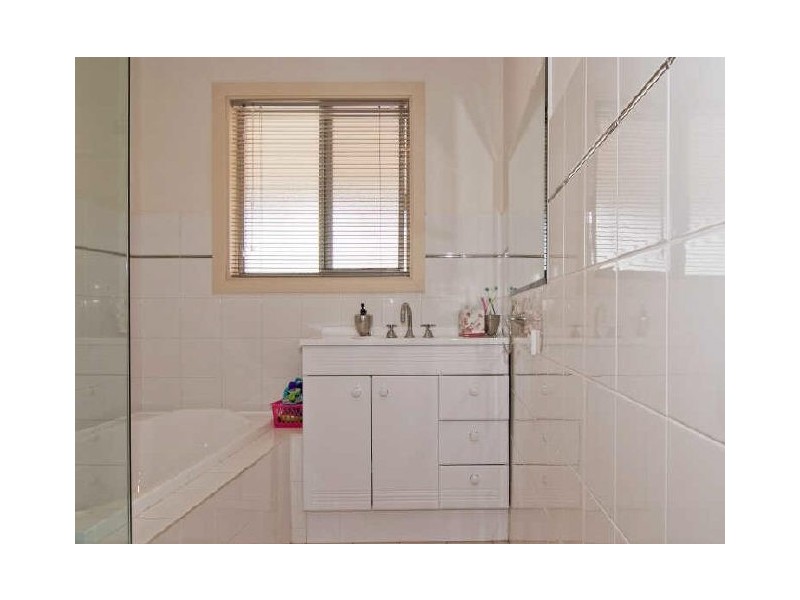 5 Golden Court, Paralowie SA 5108