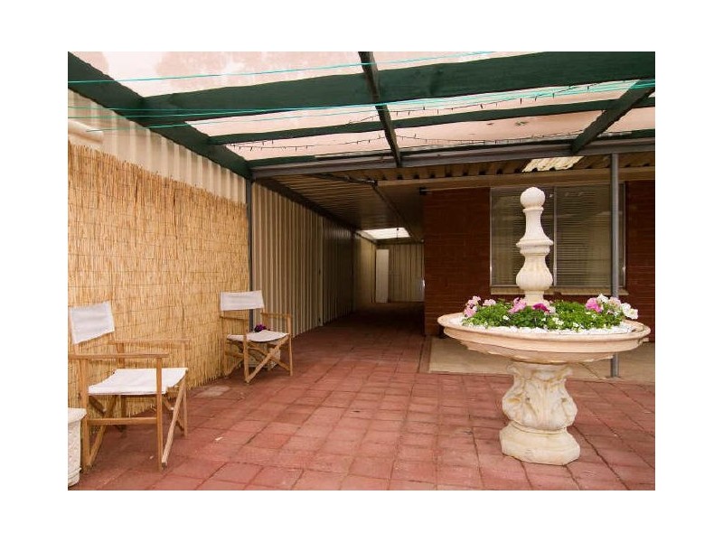 5 Golden Court, Paralowie SA 5108