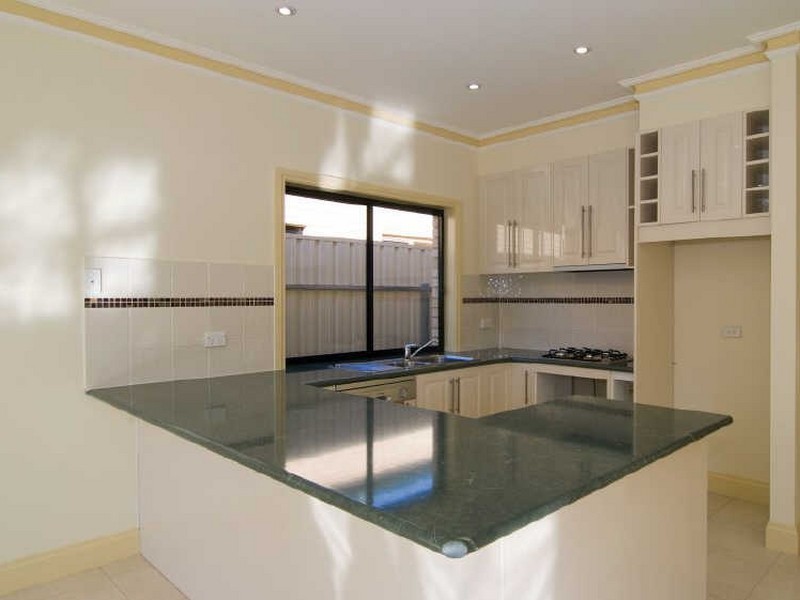 8a Orlando Avenue, Hampstead Gardens SA 5086