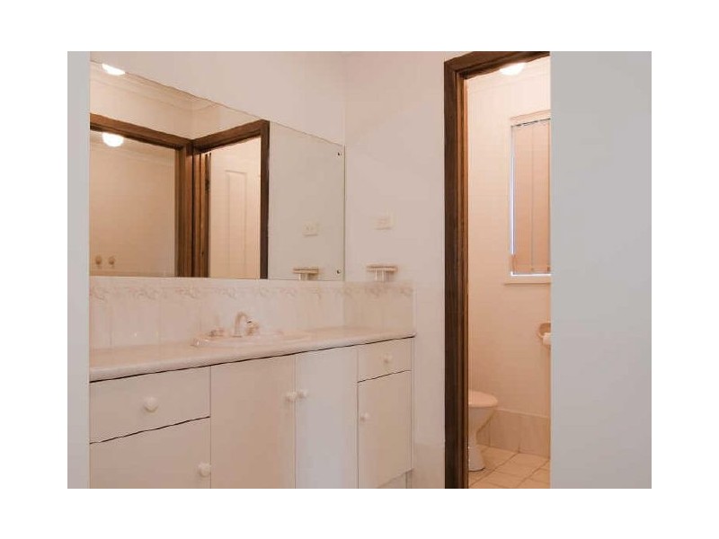 72 Oxford Street, Oakden SA 5086