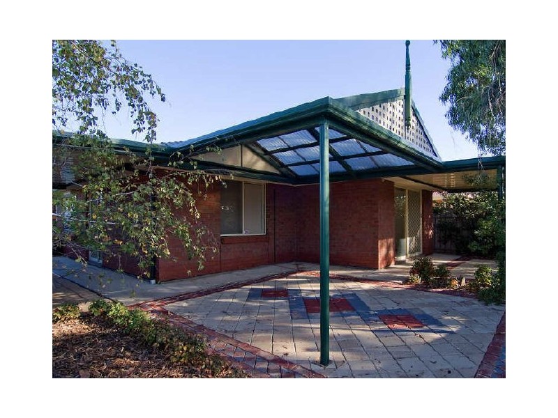 72 Oxford Street, Oakden SA 5086