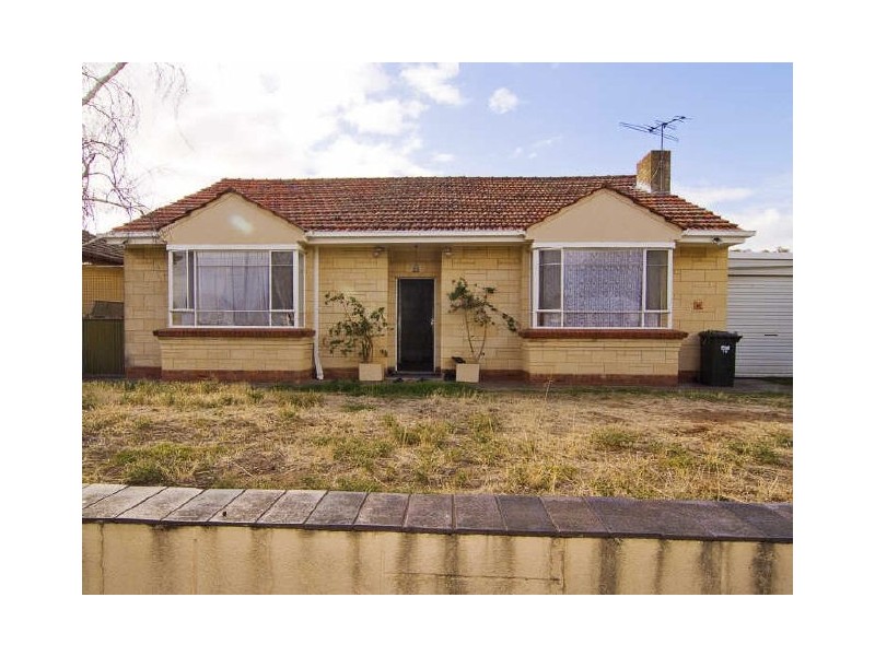 10 Windsor Avenue, Clearview SA 5085