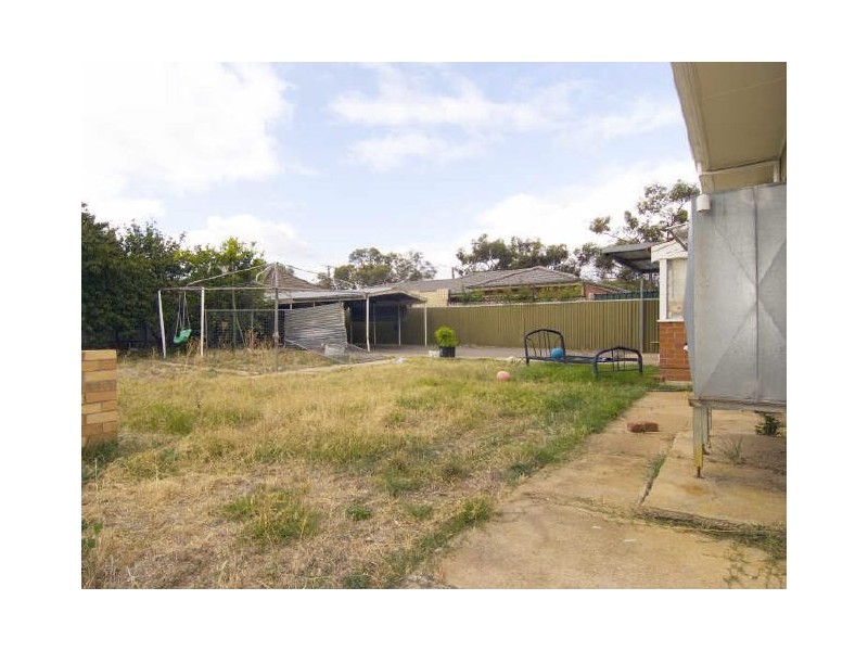 10 Windsor Avenue, Clearview SA 5085