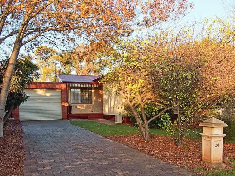 24 Hillsea Avenue, Clearview SA 5085