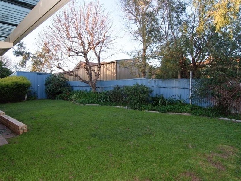 27 Kestral Way, Modbury Heights SA 5092