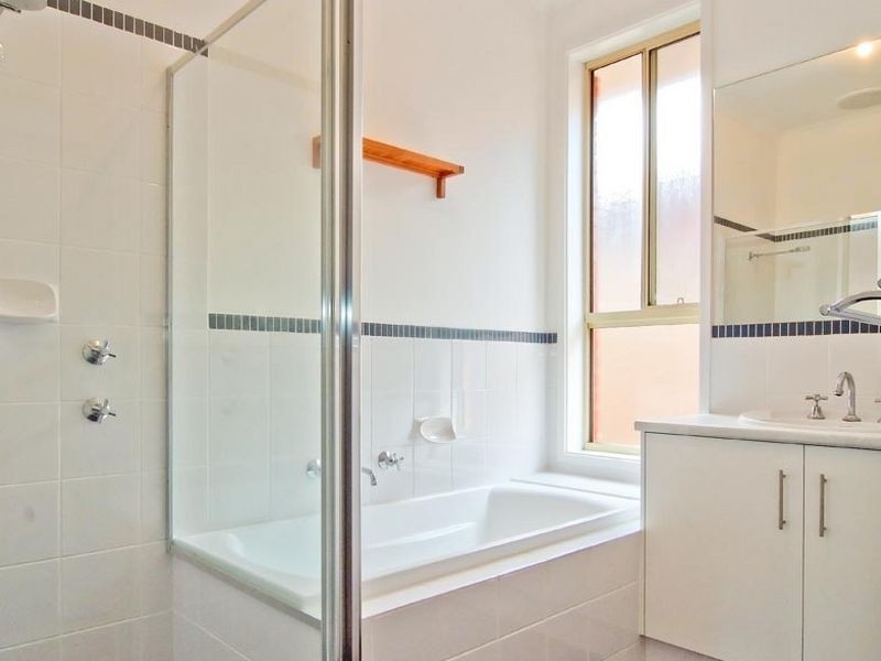 2 Lomond Road, Klemzig SA 5087