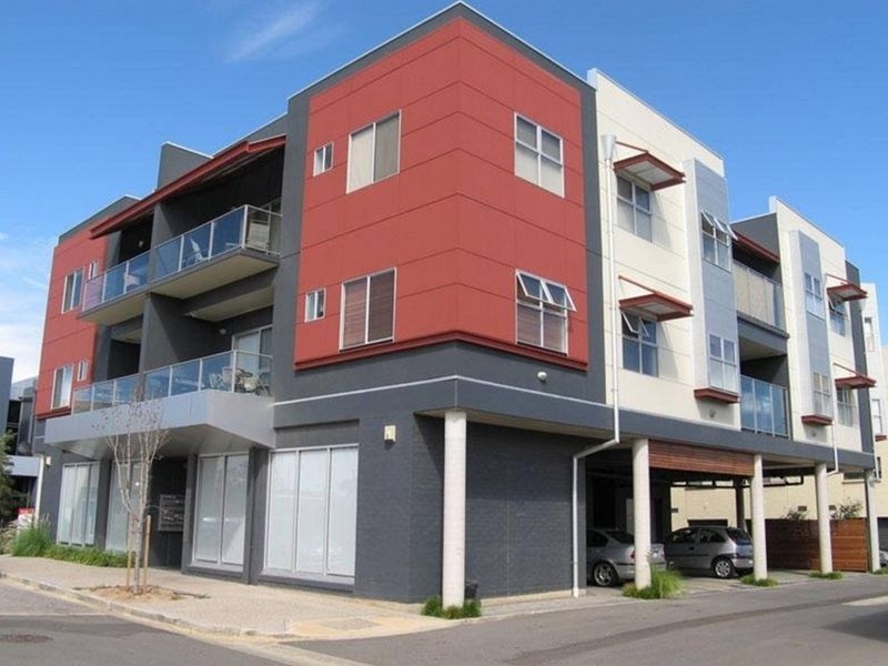 8/2 Fisher Place, Mawson Lakes SA 5095